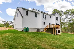 20 Cassidy Trl, Coventry, RI 02816 - Photo 4