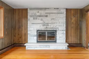 245 W Wrentham Rd, Cumberland, RI 02864 - Photo 16