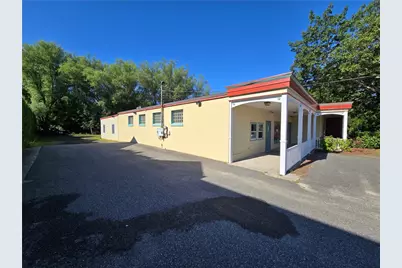 64 Bay Spring Avenue, Barrington, RI 02806 - Photo 4