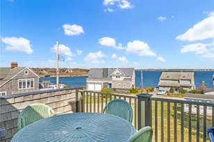 7 Clarkes Village Rd, Jamestown, RI 02835 - Photo 6