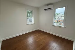 17 Middleton St, Providence, RI 02909 - Photo 10