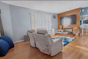 54 Chatham St, Providence, RI 02904 - Photo 6