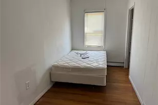 20 Narragansett Ave, Newport, RI 02840 - Photo 26