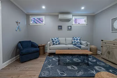 30 Prospect Hill #1, Newport, RI 02840 - Photo 6