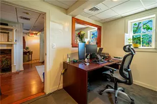 63 Pitman St, Providence, RI 02906 - Photo 8