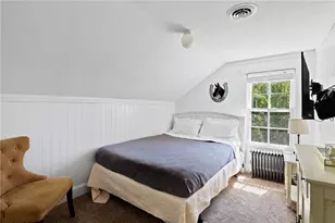 342 Post Rd, Westerly, RI 02891 - Photo 18
