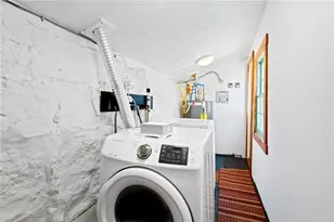 342 Post Rd, Westerly, RI 02891 - Photo 26