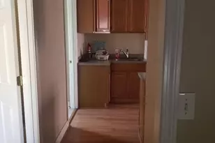 65 Douglas Ave, Providence, RI 02908 - Photo 8
