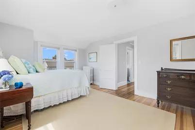 10 Eustis Avenue, Newport, RI 02840 - Photo 30