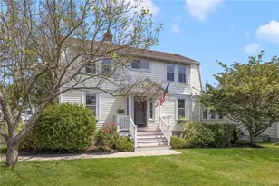 10 Eustis Ave, Newport, RI 02840 - Photo 46