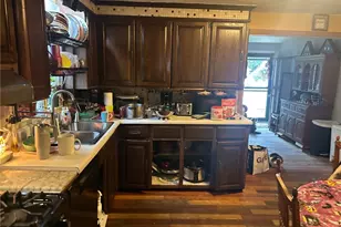 496 Beverage Hill Ave, Pawtucket, RI 02861 - Photo 16