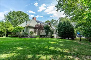 1 Victoria Dr, Smithfield, RI 02917 - Photo 36