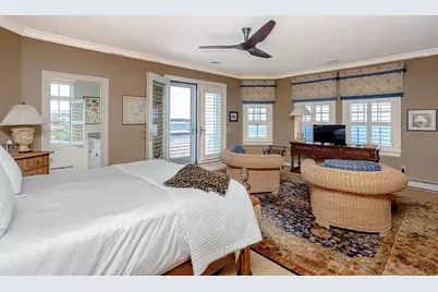 135 Cliff Drive, Narragansett, RI 02882 - Photo 36