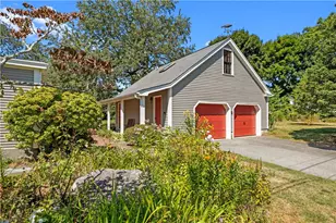 66 Power St, Portsmouth, RI 02871 - Photo 32