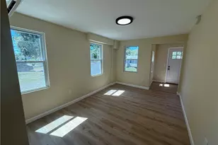 64 Ormsby Ave, Warwick, RI 02886 - Photo 4