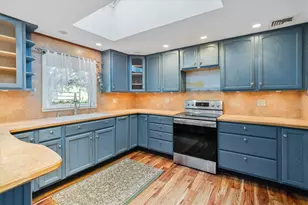 26 Westwood Dr, Portsmouth, RI 02871 - Photo 24