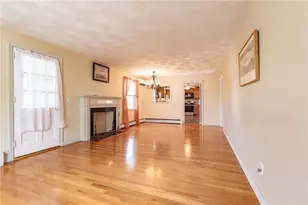 88 Beaufort St, Providence, RI 02908 - Photo 10