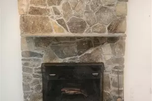 63 Pond View Dr, Warwick, RI 02886 - Photo 6