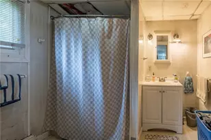 7 Broadview Ave, Bristol, RI 02809 - Photo 10