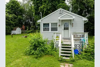 7 Broadview Avenue, Bristol, RI 02809 - Photo 1