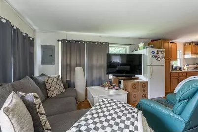 7 Broadview Avenue, Bristol, RI 02809 - Photo 4