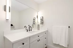 50 S County Trail, North Kingstown, RI 02852 - Photo 18