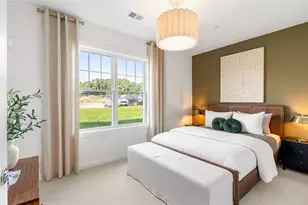 141 E Pt Dr, East Providence, RI 02916 - Photo 4