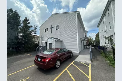 516 Chalkstone Avenue #1st Flr, Providence, RI 02908 - Photo 2