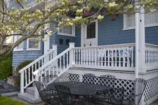 34 Bull St, Newport, RI 02840 - Photo 1