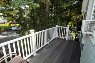 34 Bull St, Newport, RI 02840 - Photo 10