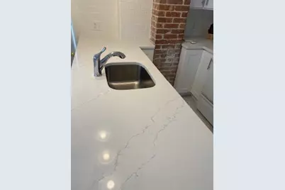 34 Bull Street, Newport, RI 02840 - Photo 32