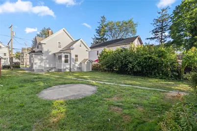 1250 Cranston Street, Cranston, RI 02905 - Photo 32