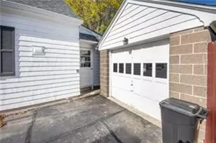 39 Hillview Ave, Providence, RI 02908 - Photo 38