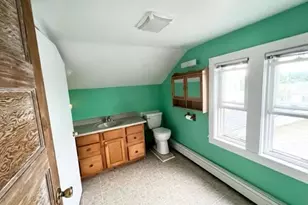 10 Hammond St, Newport, RI 02840 - Photo 20