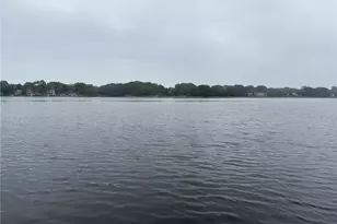 351 County Rd, Barrington, RI 02806 - Photo 24