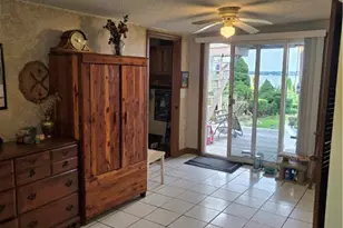 41 White Ave, East Providence, RI 02915 - Photo 10