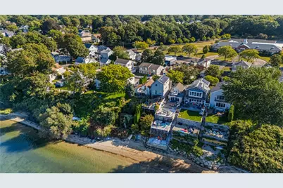 41 White Avenue, East Providence, RI 02915 - Photo 18