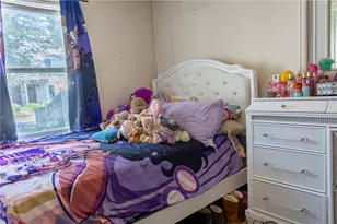 94 Waverly St, Warwick, RI 02889 - Photo 8