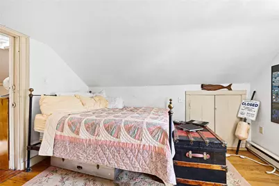 23 Willow Street, Newport, RI 02840 - Photo 34