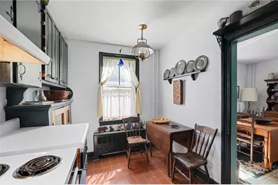 23 Willow Street, Newport, RI 02840 - Photo 16