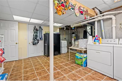 51 Gilcrest Drive, West Warwick, RI 02893 - Photo 34