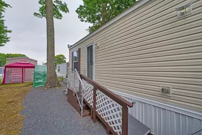 533 Forest Park, Middletown, RI 02842 - Photo 26