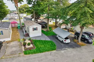 533 Forest Prk, Middletown, RI 02842 - Photo 4