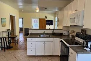 9 Ann St, Newport, RI 02840 - Photo 1