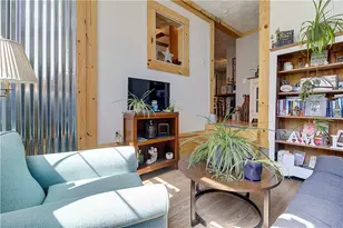 52 Uncas St, Warwick, RI 02889 - Photo 12