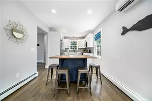 52 Benefit St, Warwick, RI 02886 - Photo 8