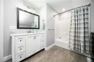 52 Benefit St, Warwick, RI 02886 - Photo 18