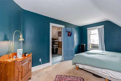 339 Beverage Hill Avenue, Pawtucket, RI 02861 - Photo 32