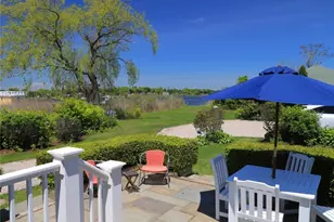 9 Pasadena Ave, Westerly, RI 02891 - Photo 2