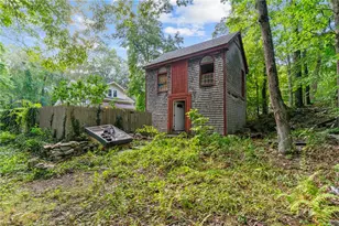 2 Arcade St, Johnston, RI 02919 - Photo 18